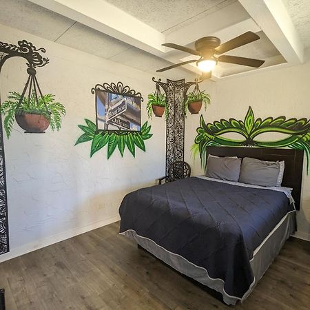Riverboat Inn & Suites Madison Ngoại thất bức ảnh